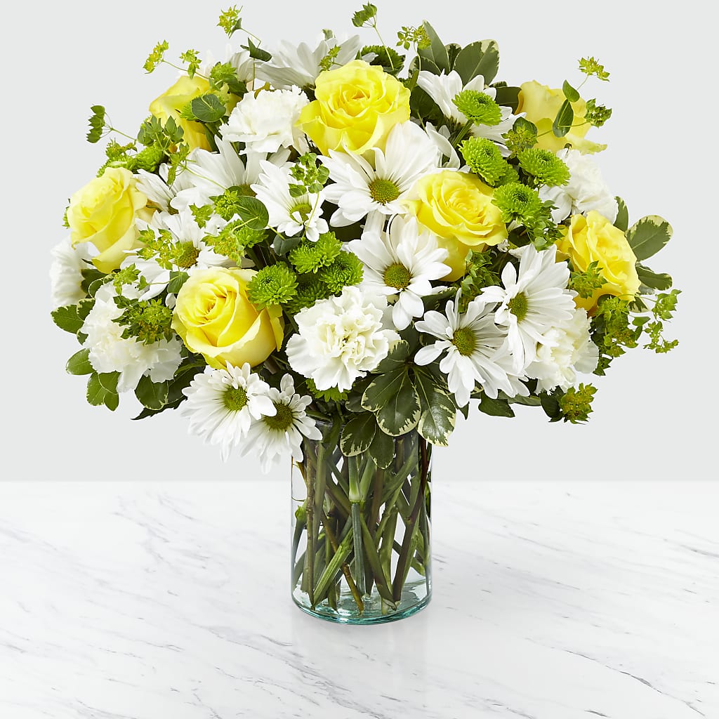 Happy Day Bouquet – Flowers By Roger Inc, Middletown OH