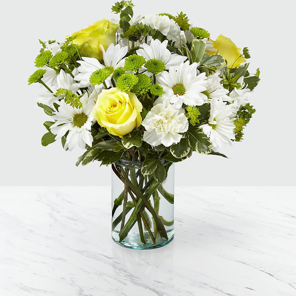 Happy Day Bouquet – Flowers By Roger Inc, Middletown OH
