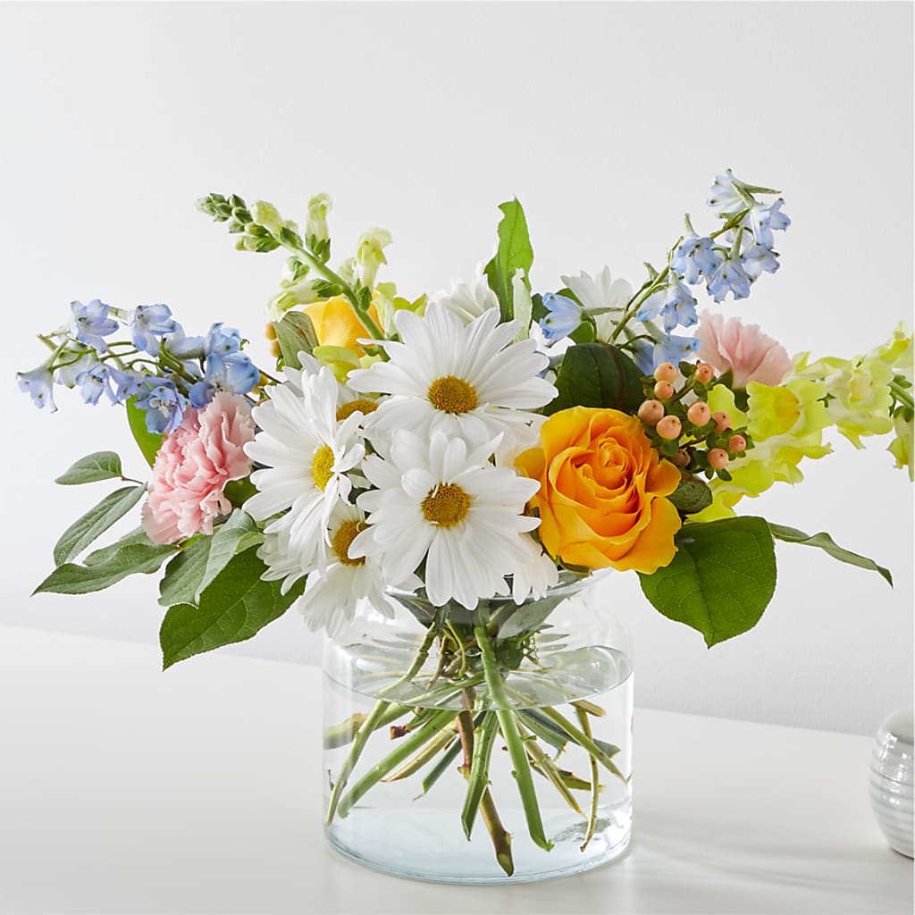 Sun Salutation Bouquet – Flowers By Roger Inc, Middletown OH