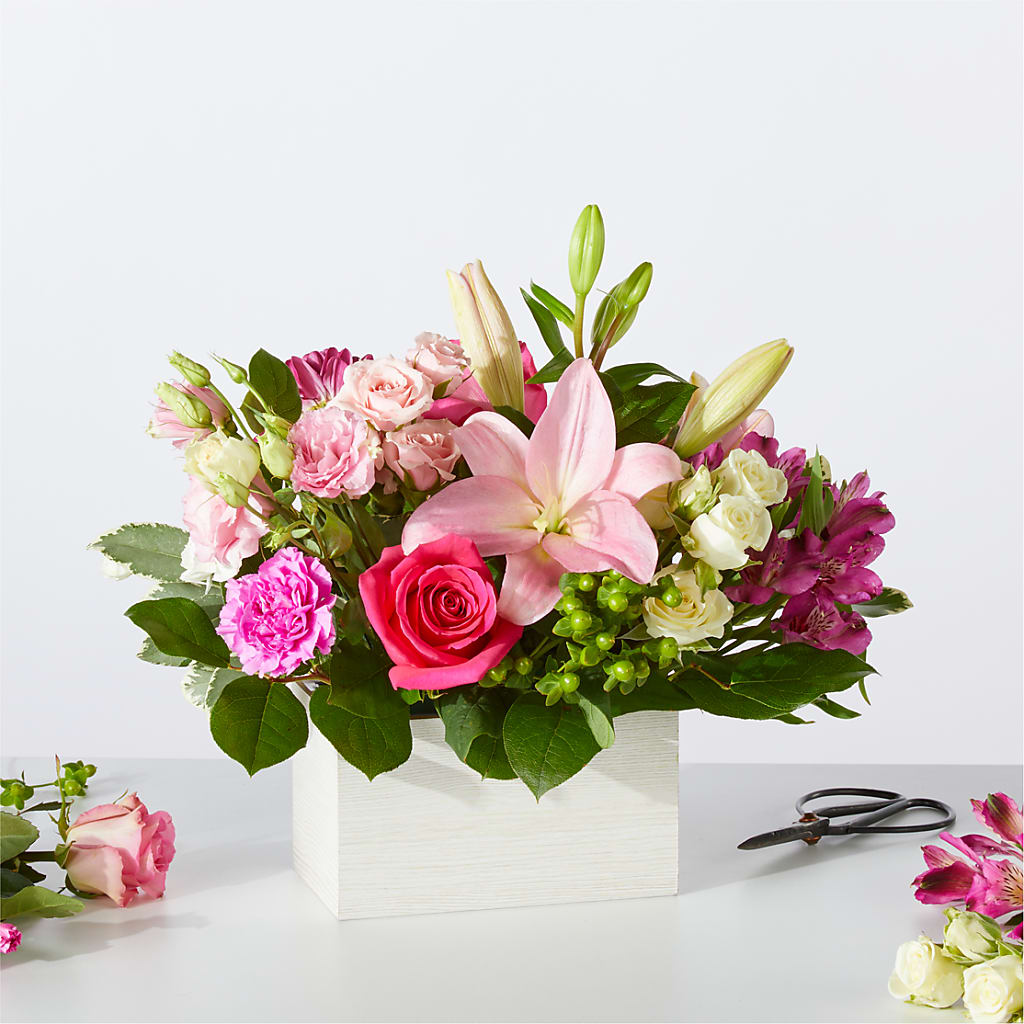 Sweetberry Box – A Florist Original – Flowers By Roger Inc, Middletown OH