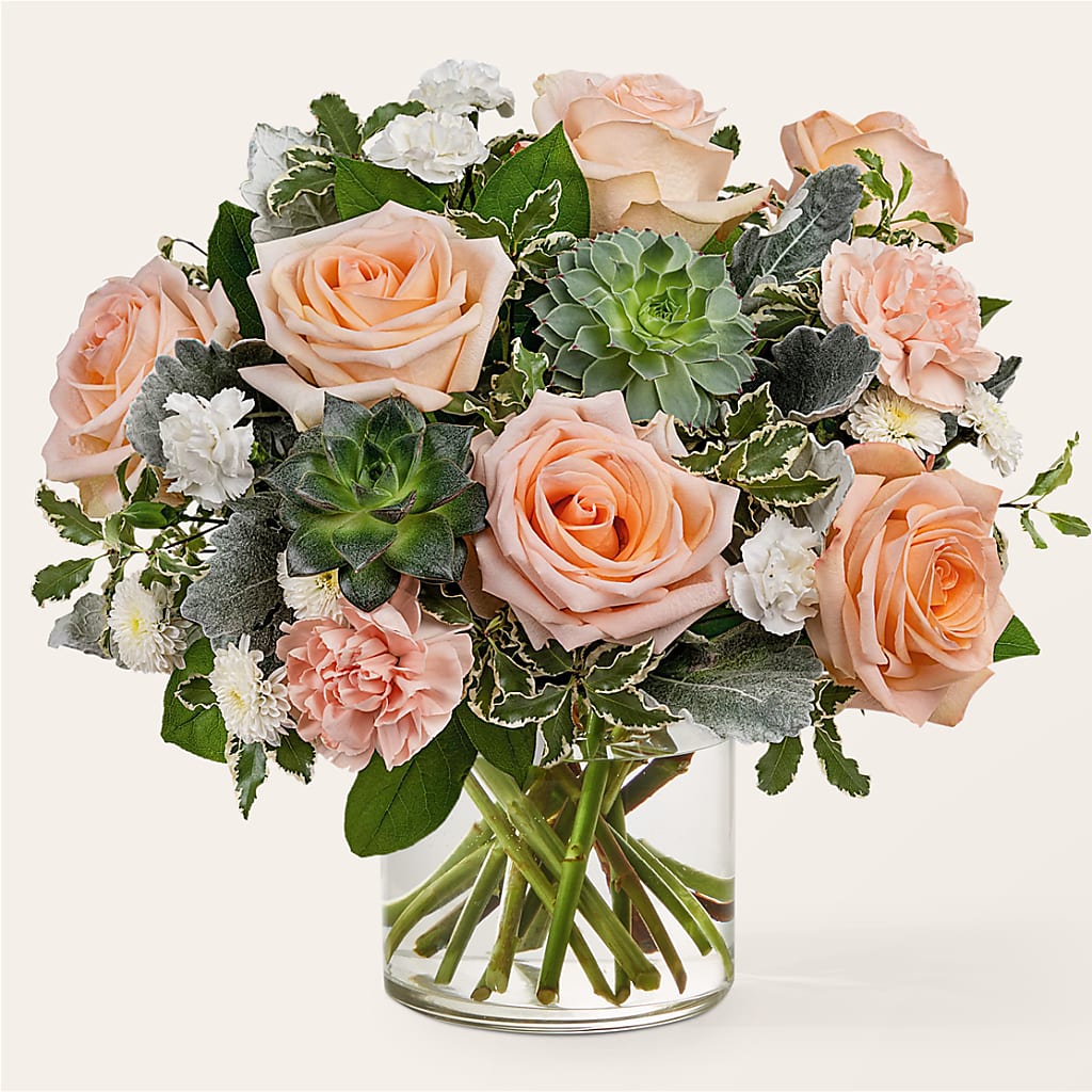 Sweet Tea Bouquet – Flowers By Roger Inc, Middletown OH