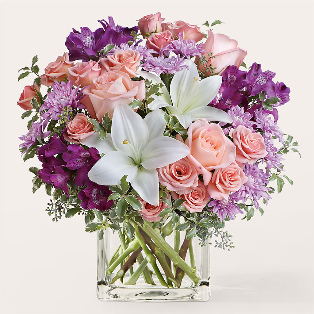 Mani Pedi Bouquet – Flowers By Roger Inc, Middletown OH