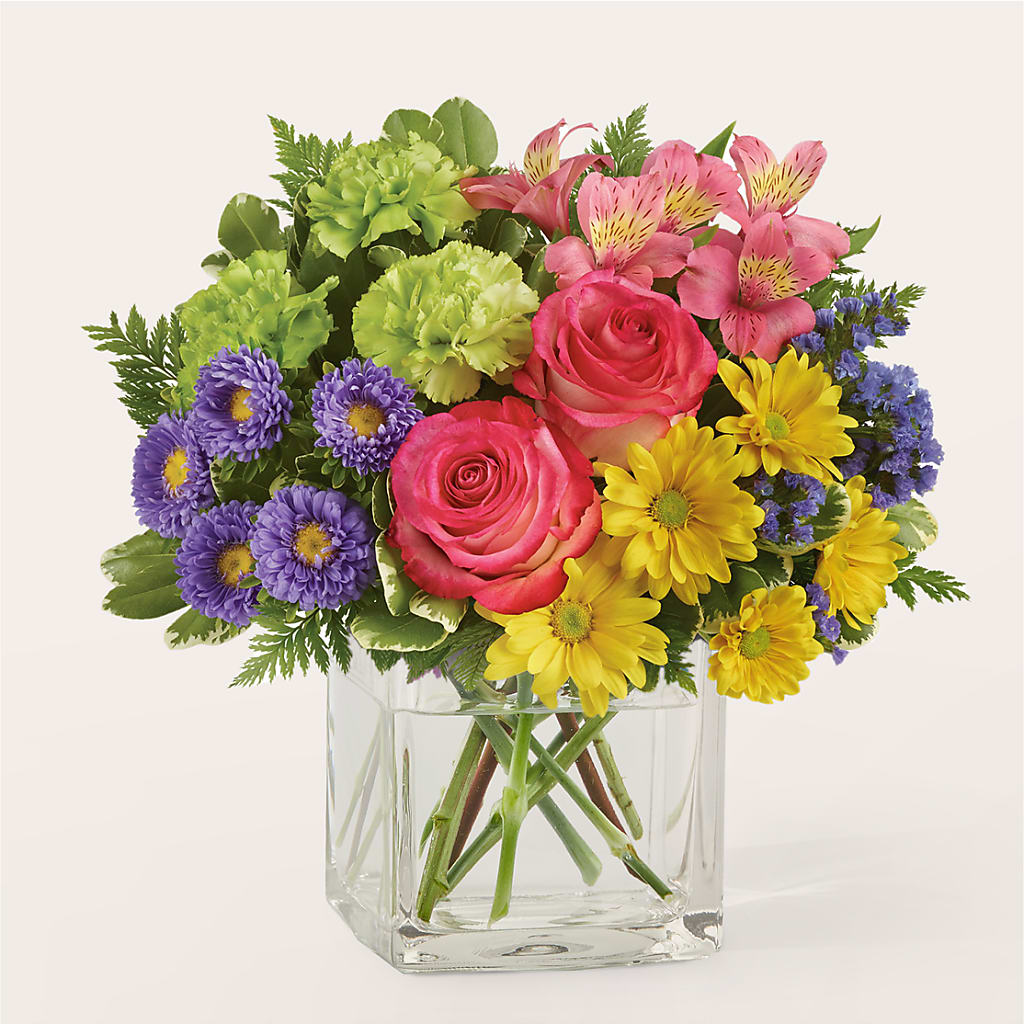 Candy Jar Bouquet – Flowers By Roger Inc, Middletown OH