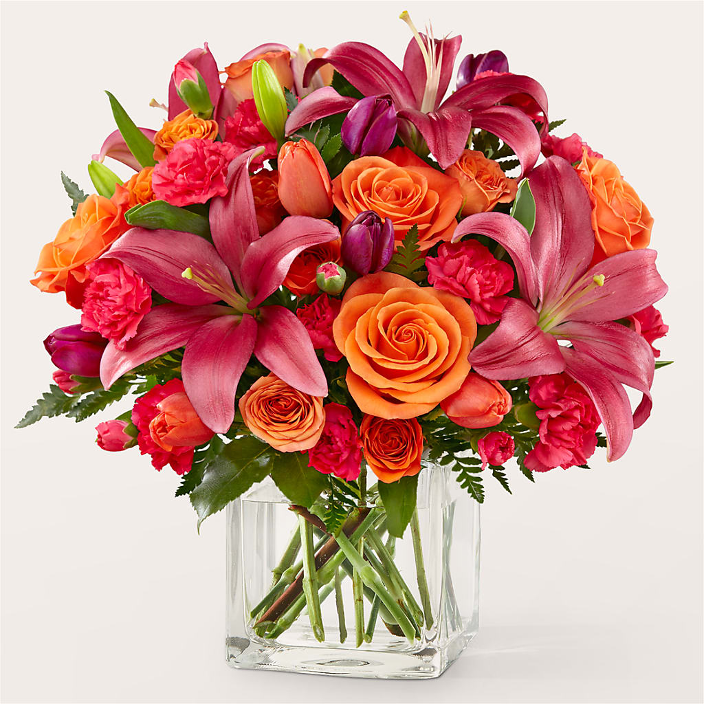 Lucky Lily Bouquet – Flowers By Roger Inc, Middletown OH