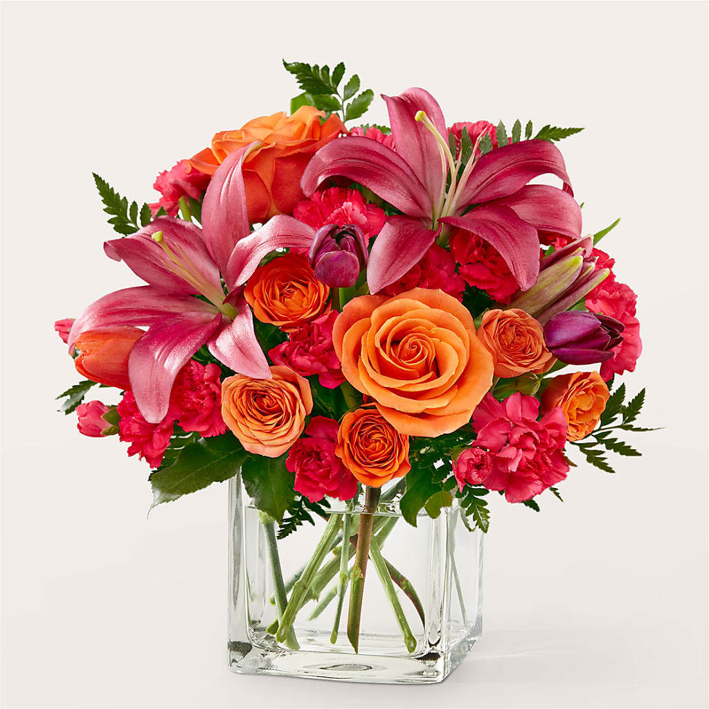 Lucky Lily Bouquet – Flowers By Roger Inc, Middletown OH