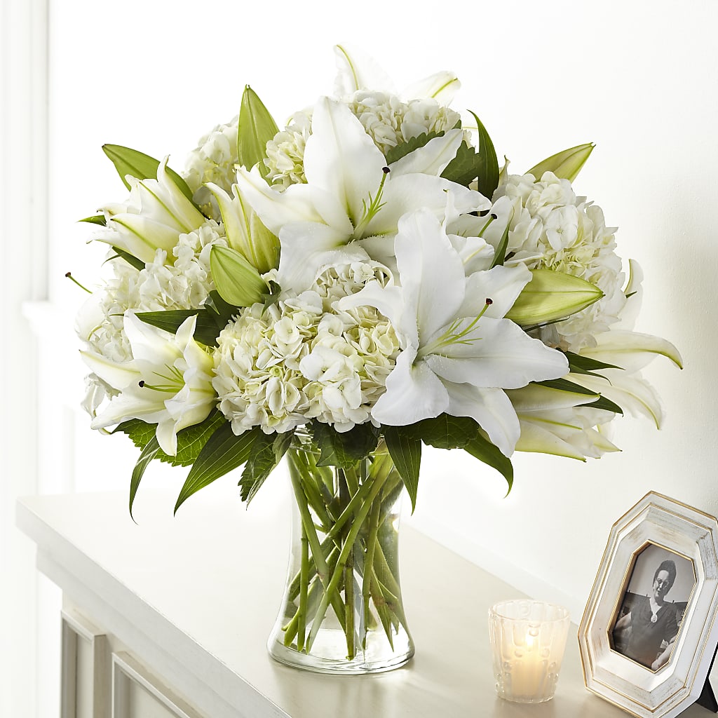 Compassionate Lily Bouquet – Flowers By Roger Inc, Middletown OH