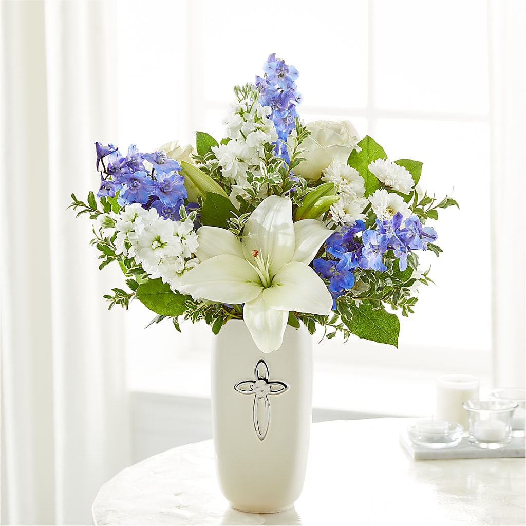 Heavenly Blossoms Bouquet – Flowers By Roger Inc, Middletown OH