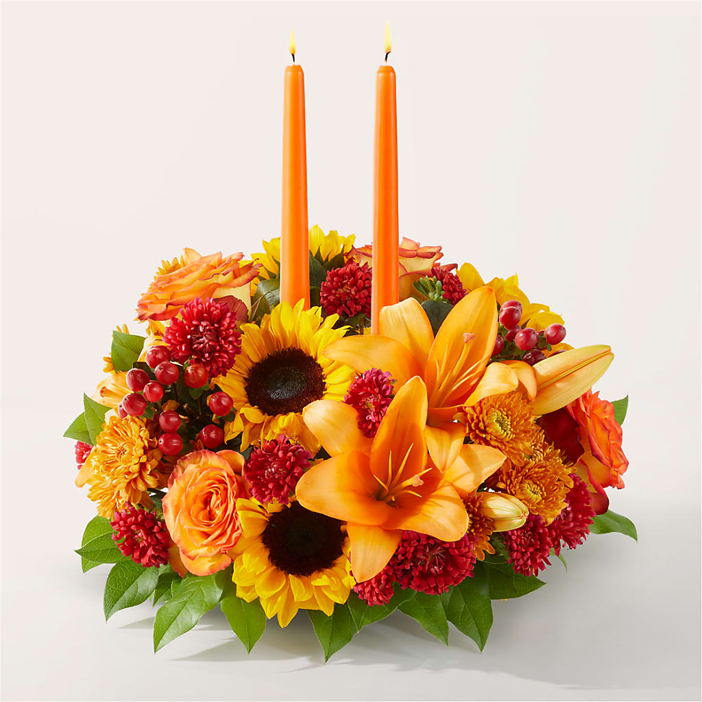 Grateful Centerpiece – Flowers By Roger Inc, Middletown OH