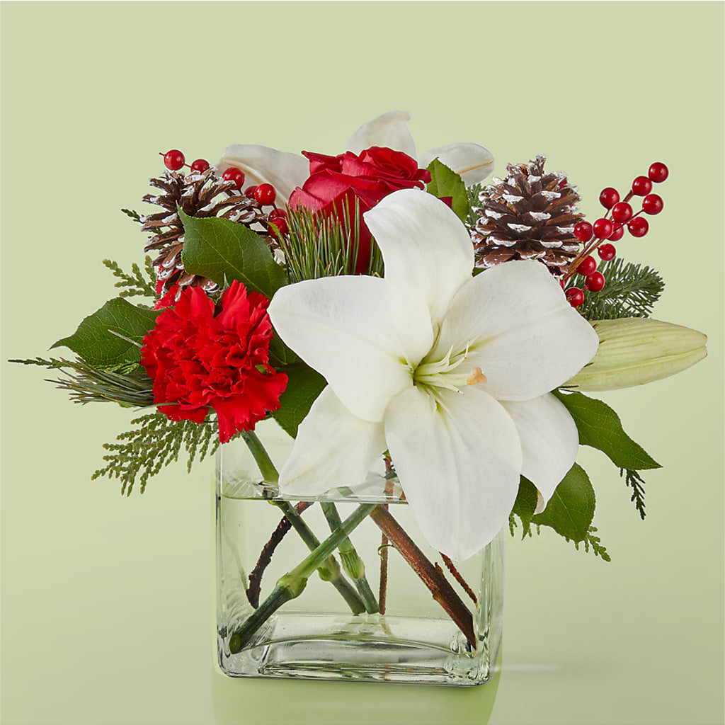 Glistening Icicles Bouquet – Flowers By Roger Inc, Middletown OH