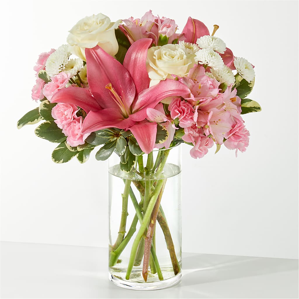 Piece of Cake Bouquet – Flowers By Roger Inc, Middletown OH