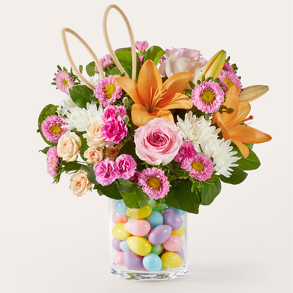 Hop to It Bouquet – Flowers By Roger Inc, Middletown OH