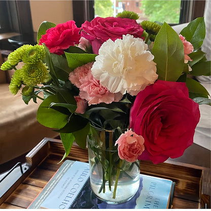 Sweet & Pretty Bouquet –  Flowers By Roger Inc, Middletown OH