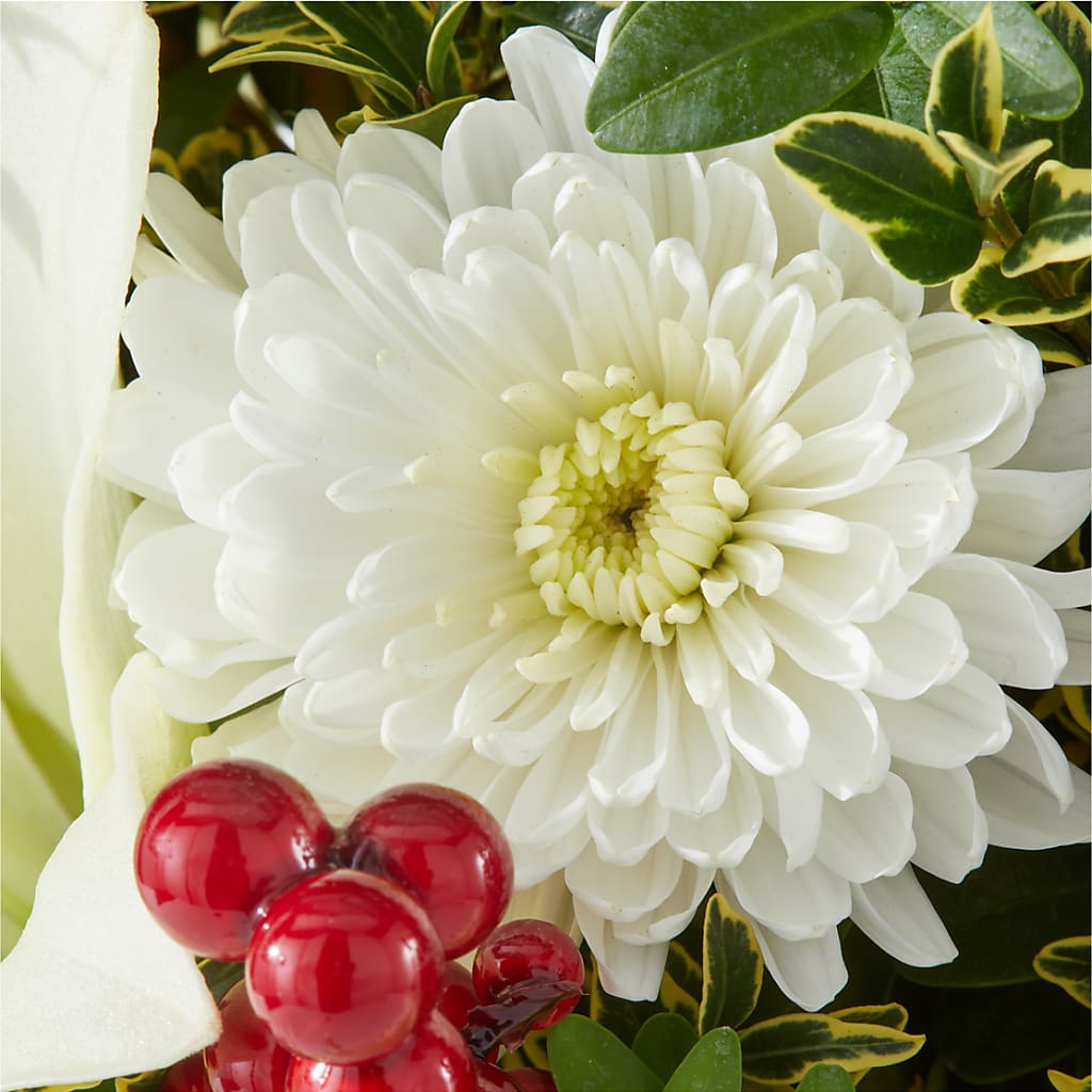 Festive Moments Tree –  Flowers By Roger Inc, Middletown OH
