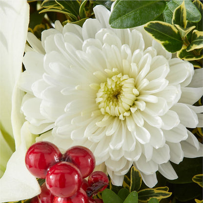 Festive Moments Tree –  Flowers By Roger Inc, Middletown OH