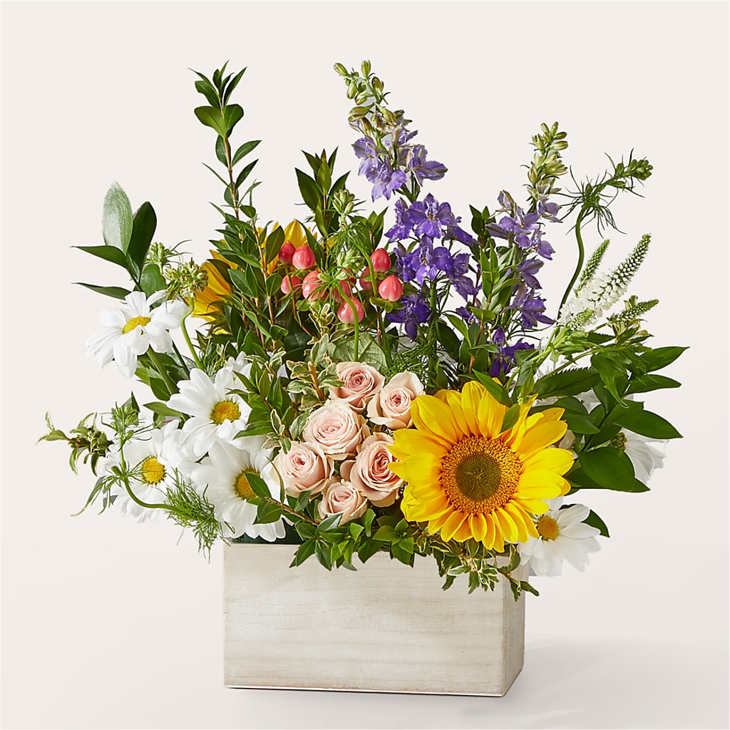 The Good Life Bouquet –  Flowers By Roger Inc, Middletown OH