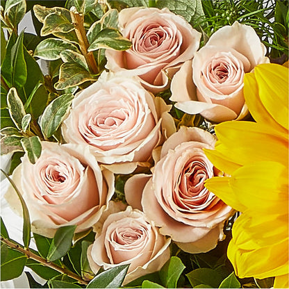 The Good Life Bouquet –  Flowers By Roger Inc, Middletown OH