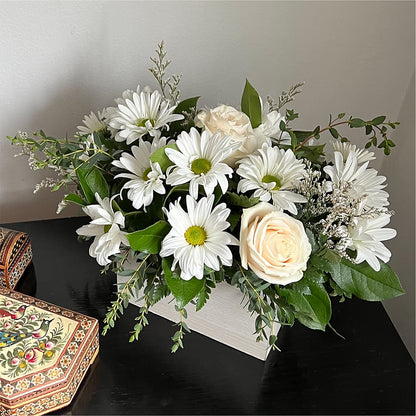 Fresh Linen Box Bouquet –  Flowers By Roger Inc, Middletown OH