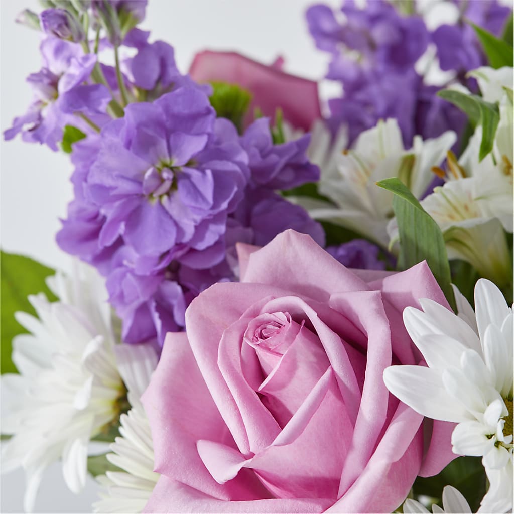 Garden of Peace Bouquet –  Flowers By Roger Inc, Middletown OH