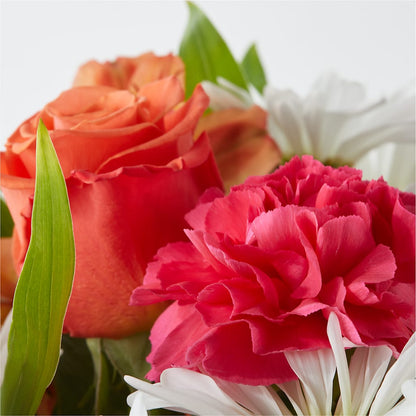 Oopsie Daisy Bouquet –  Flowers By Roger Inc, Middletown OH