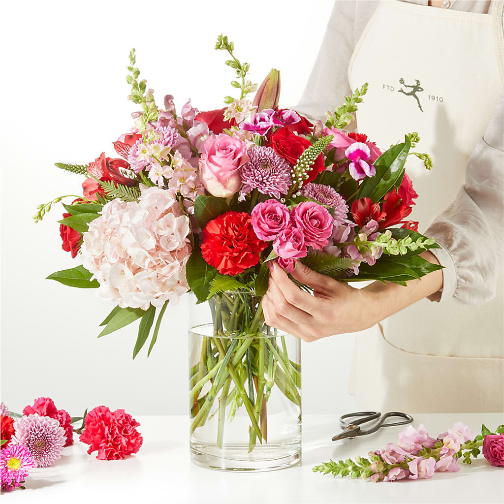 Swooning Over You - A Luxury Florist Original –  Flowers By Roger Inc, Middletown OH