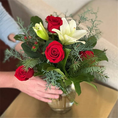 Glittering Lights Bouquet –  Flowers By Roger Inc, Middletown OH