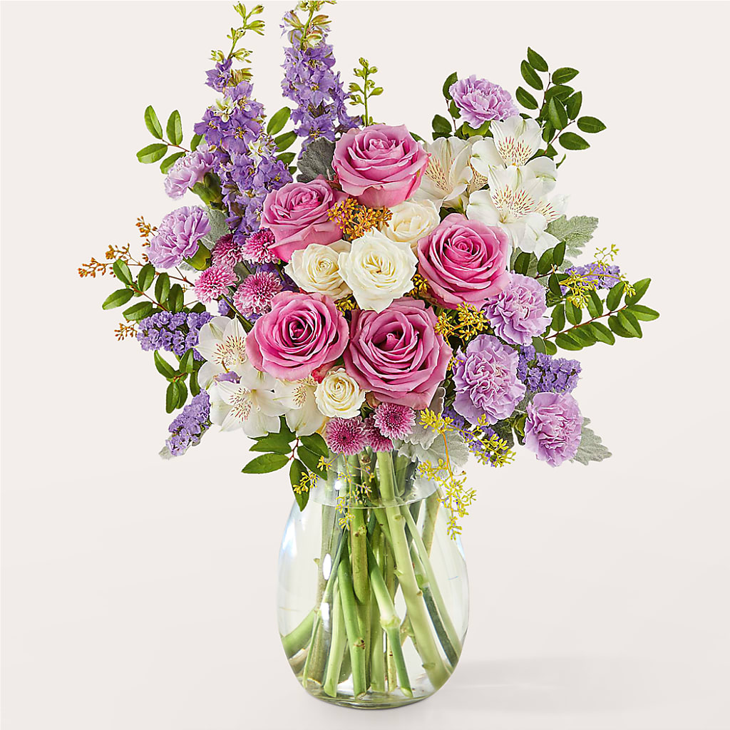 Lucky Me Bouquet –  Flowers By Roger Inc, Middletown OH