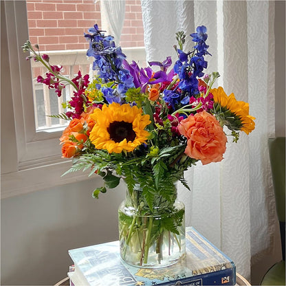Rays of Life Bouquet –  Flowers By Roger Inc, Middletown OH