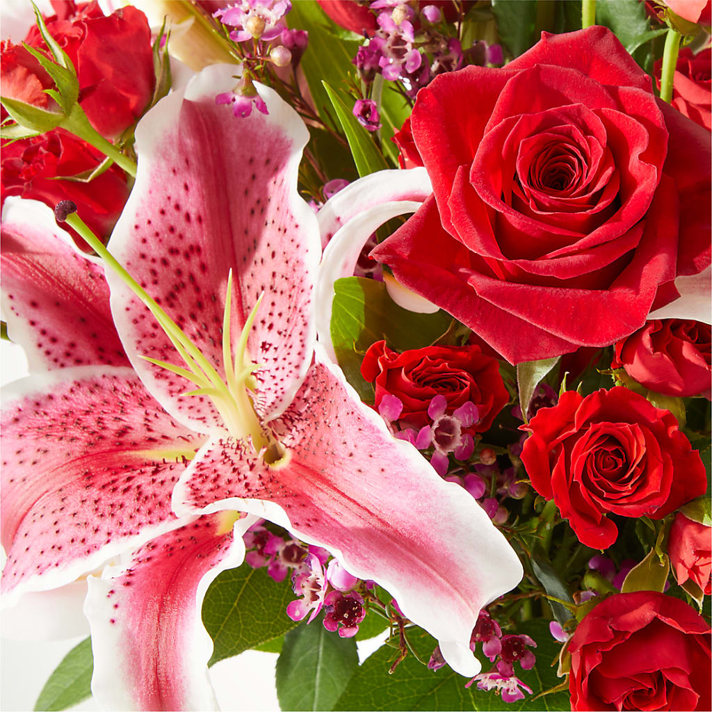 Match Made in Heaven Bouquet –  Flowers By Roger Inc, Middletown OH