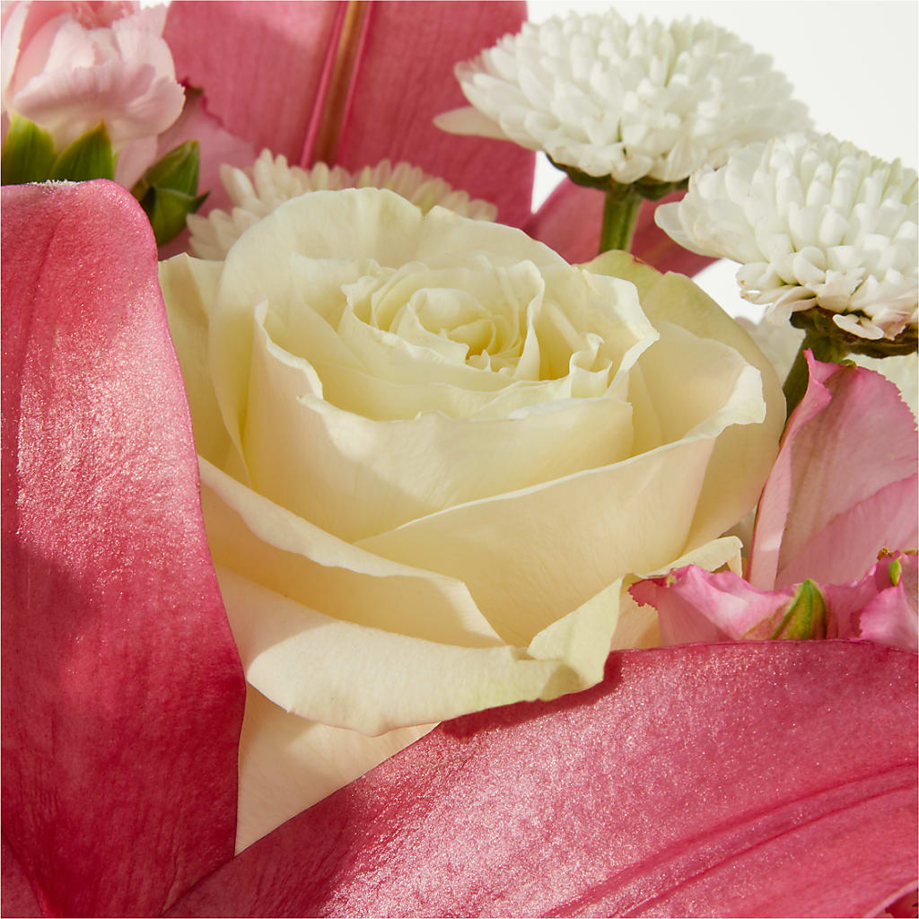Piece of Cake Bouquet –  Flowers By Roger Inc, Middletown OH