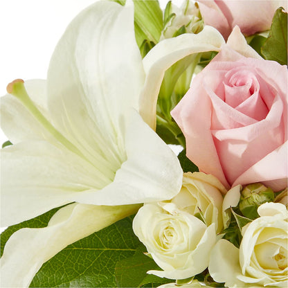 Kindhearted Bouquet –  Flowers By Roger Inc, Middletown OH