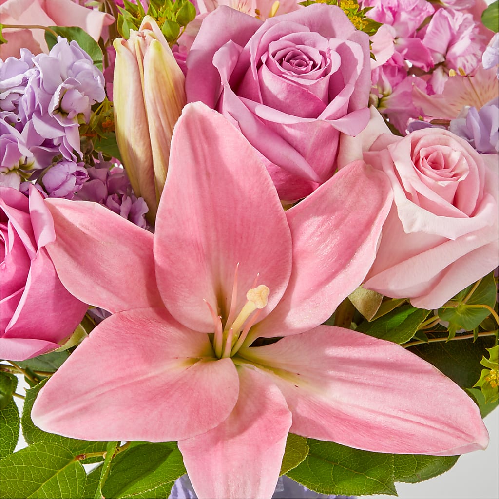 The Crown Jewel Bouquet –  Flowers By Roger Inc, Middletown OH