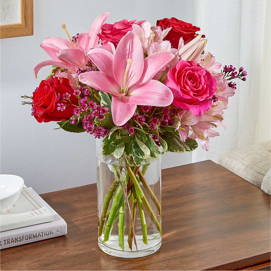 Lucky in Love Bouquet –  Flowers By Roger Inc, Middletown OH