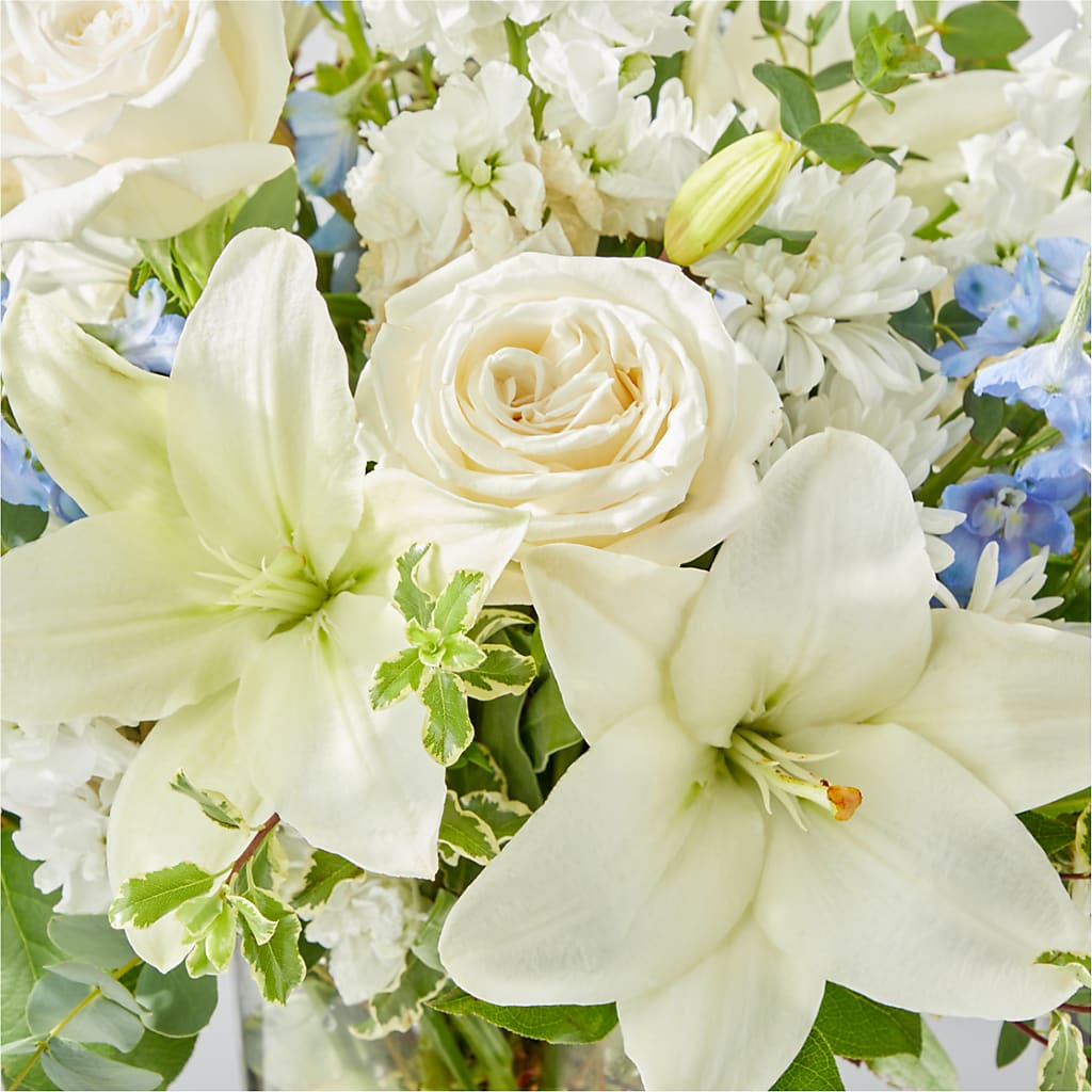 Peace of Mind Bouquet –  Flowers By Roger Inc, Middletown OH
