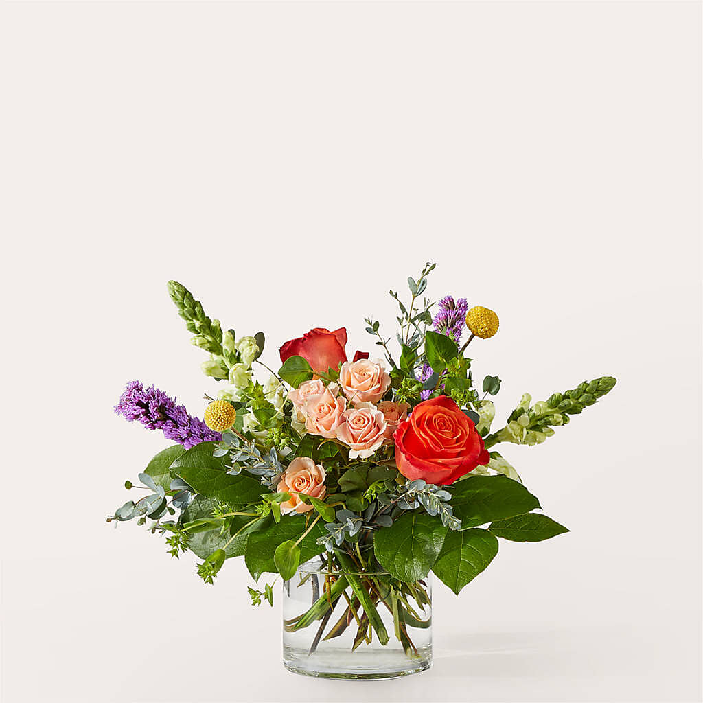 The Standout Bouquet –  Flowers By Roger Inc, Middletown OH