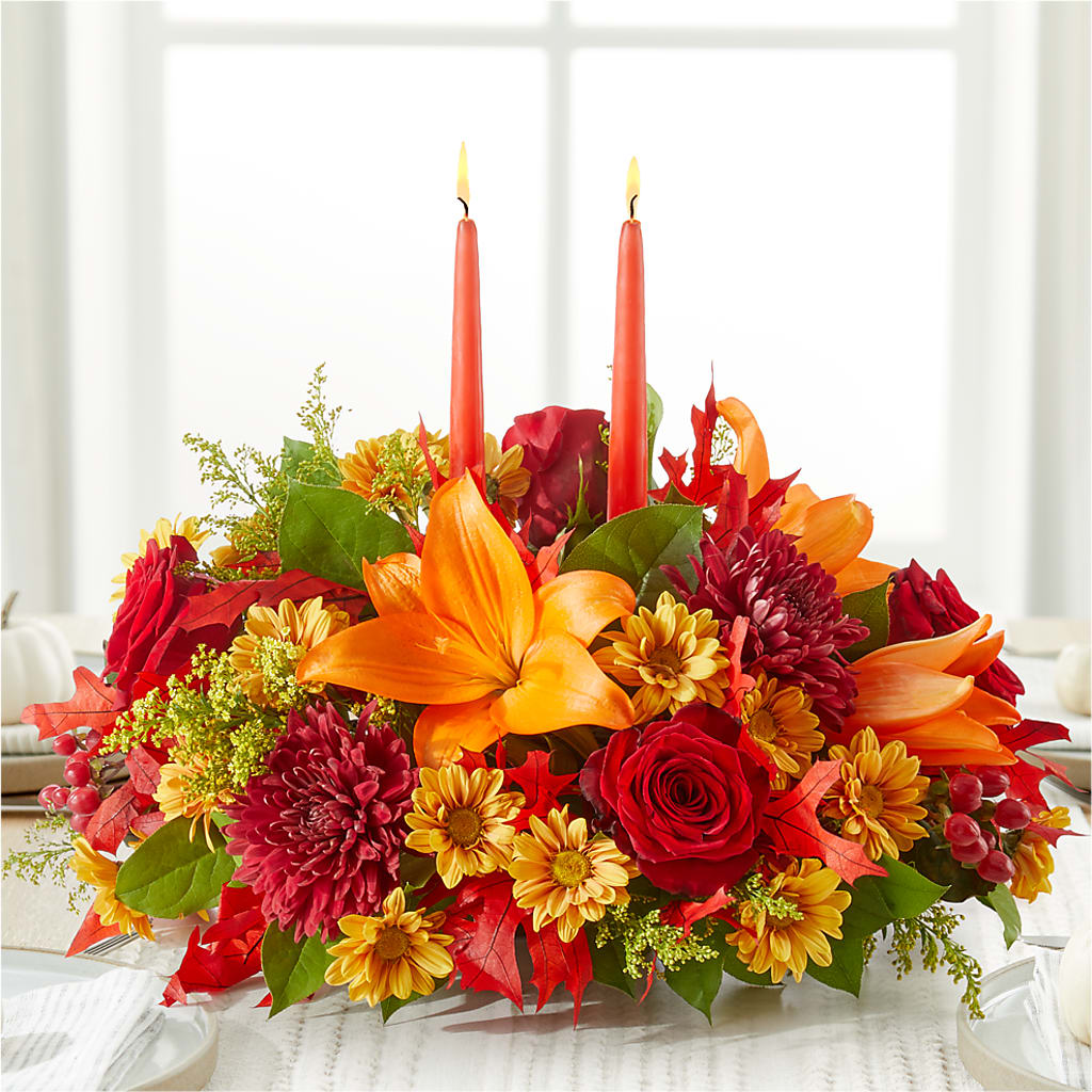 Autumn's Embrace Centerpiece –  Flowers By Roger Inc, Middletown OH