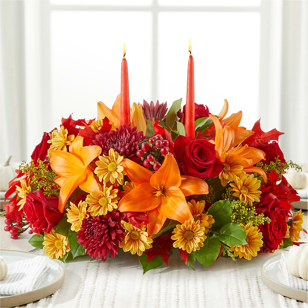 Autumn's Embrace Centerpiece –  Flowers By Roger Inc, Middletown OH