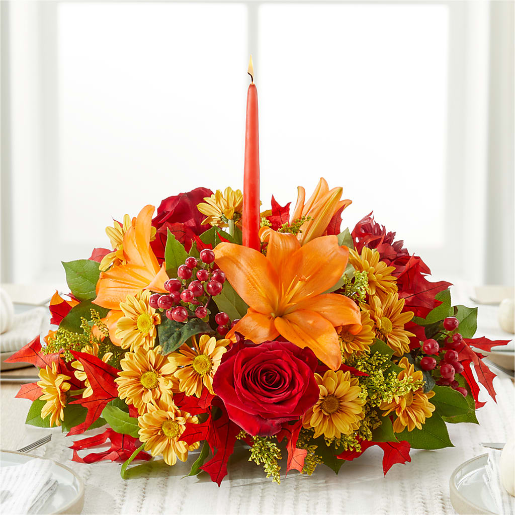 Autumn's Embrace Centerpiece –  Flowers By Roger Inc, Middletown OH