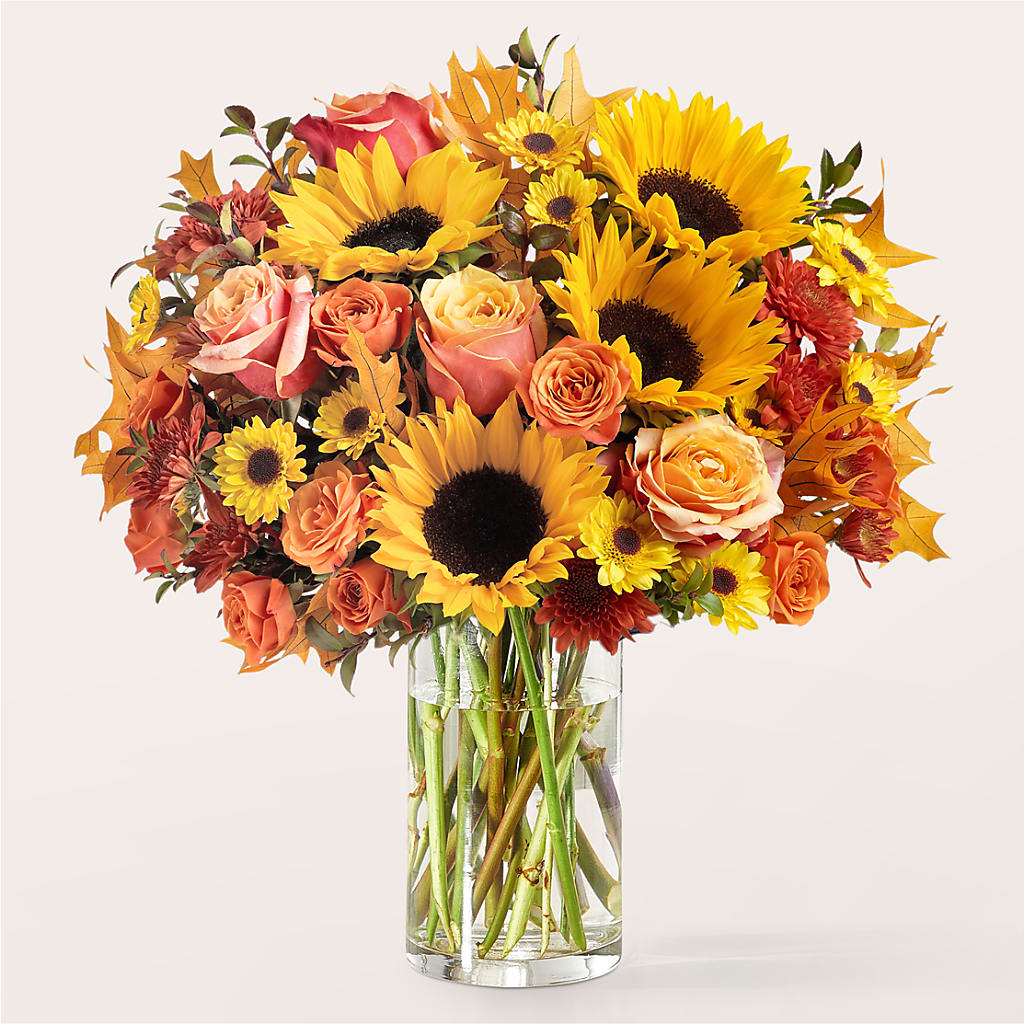 Fluttering Foliage Bouquet –  Flowers By Roger Inc, Middletown OH